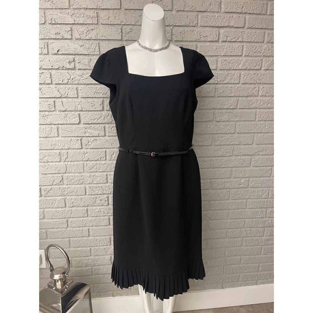 Studio Tahari Short Sleeve Black Belted Pleated Hem Sheath Dress Size 10